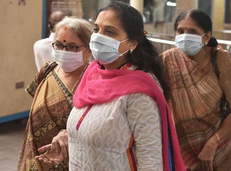कोरोना पर 10 सबसे बड़े सवाल, जानें- AIIMS डायरेक्टर के जवाब
