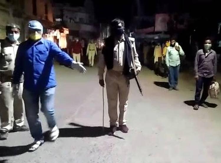 दिल्ली से पैदल 13 दिन में पहुंचे दरंभगा, आधा लॉकडाउन चलकर काटा