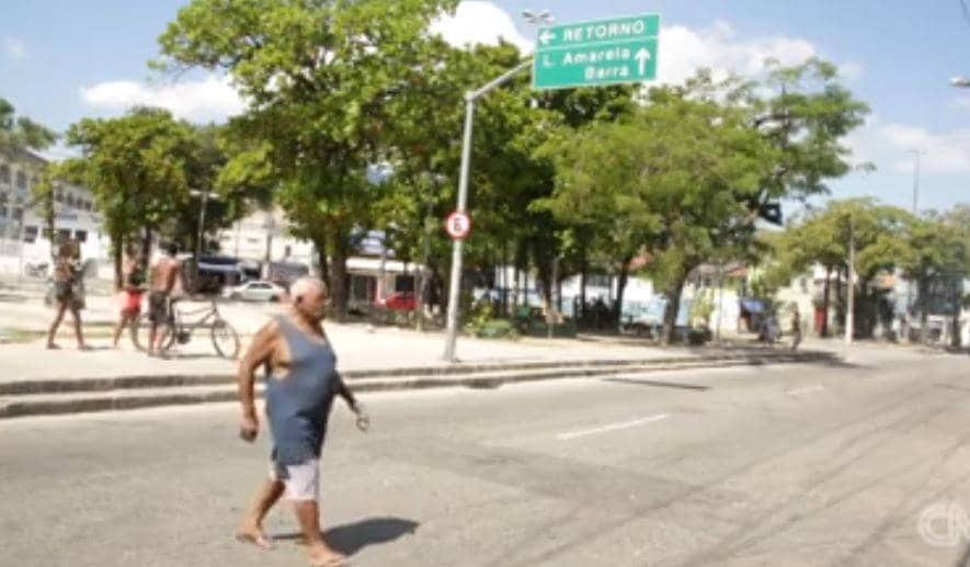 लॉकडाउन के बीच चीन के पर्यटन स्थल पर भीड़, कोरोना फैलने की आशंका