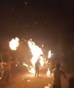 नौ मिनट की दिवाली में हदें पार, कोई बना भूत, किसी ने लगाई आग