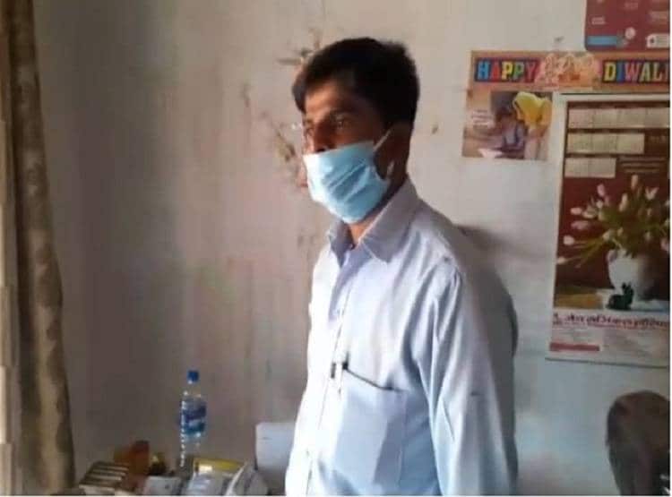 बीटेक की डिग्री लेकर बन गया 'डॉक्टर साहब', छापा पड़ा तो हुआ 'इलाज'