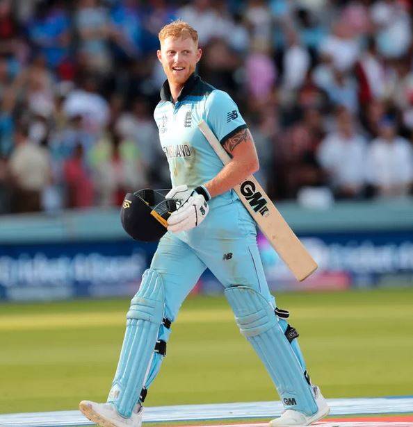 कोहली ने गंवाया बड़ा मौका, 15 साल बाद इंग्लैंड के खिलाड़ी ने मारी बाजी