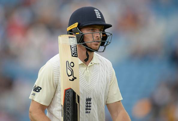 वर्ल्ड चैम्पियन क्रिकेटर नीलाम कर रहा जर्सी, कोहली से भी की अपील