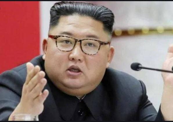 दुनिया कोरोना से परेशान, इस देश के मिसाइल दागने से लोग हैरान