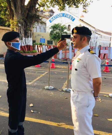 नौसेना का कमाल, कोरोना से जंग के लिए हजार रुपये में बना दी ये मशीन