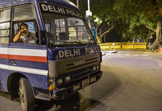 कोरोना: क्या है हॉटस्पॉट? जानिए सील हुए इलाकों में क्या कर सकते हैं-क्या नहीं