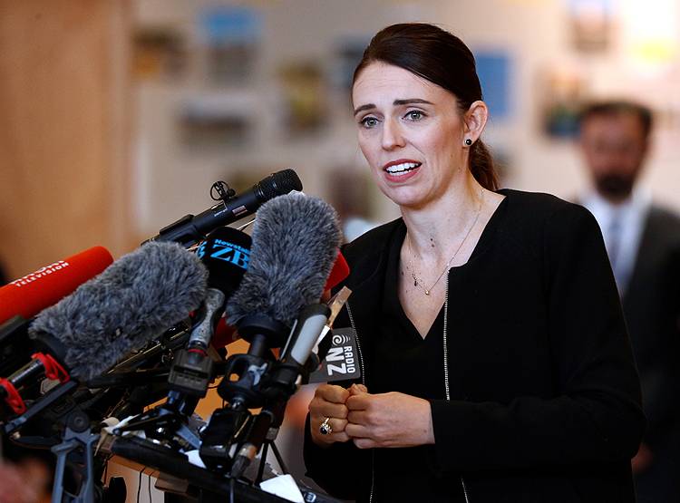 कोरोना का कहर रोकने में ज्यादा सफल है वुमन पावर? ये देश हैं नजीर