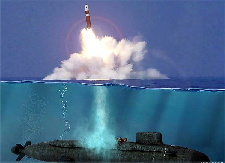 कोरोना के बीच चीन बढ़ा रहा ताकत, नौसेना में आईं 2 परमाणु पनडुब्बियां