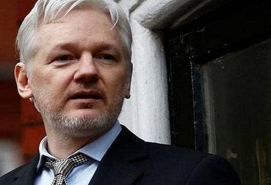 असांजे का वकील संग सीक्रेट रिलेशन, एम्बैसी में 'कैद' रहकर दो बार बने पिता