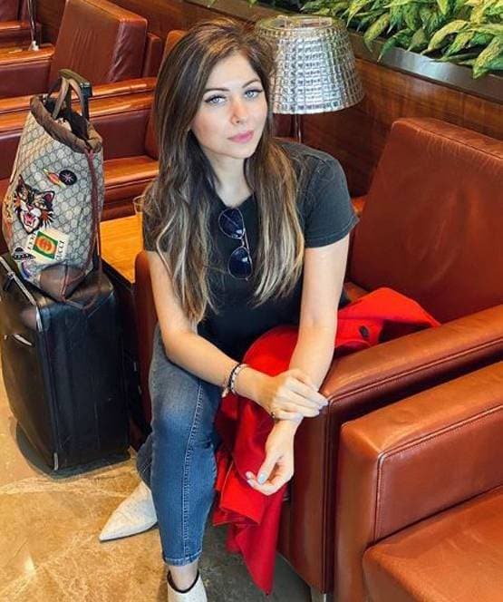 रिश्तेदारों से मुलाकात से लेकर ताज होटल में पार्टी तक, कब और किसे मिलीं कनिका