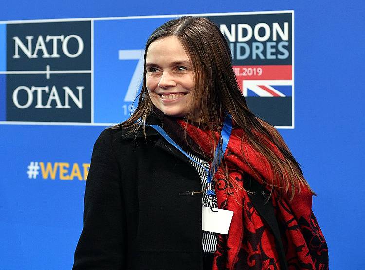 कोरोना का कहर रोकने में ज्यादा सफल है वुमन पावर? ये देश हैं नजीर