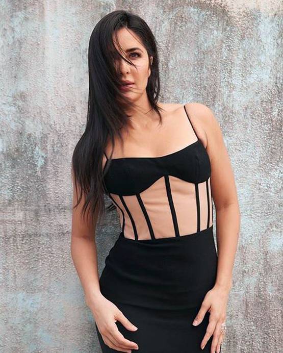 बहन संग लॉकडाउन में क्वालिटी टाइम बिता रहीं कटरीना, देखें Photos