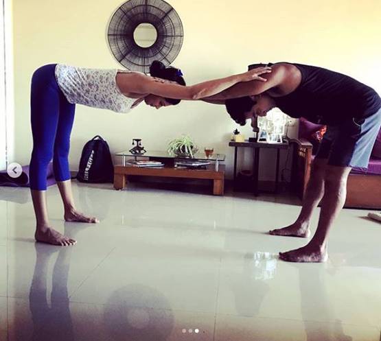 लॉकडाउन में पति संग ऐसे समय बिता रही हैं कविता कौश‍िक, देखें फोटोज