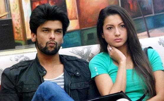 गौहर खान के बाद इस एक्ट्रेस संग रिलेशन में कुशाल टंडन? शेयर की फोटो