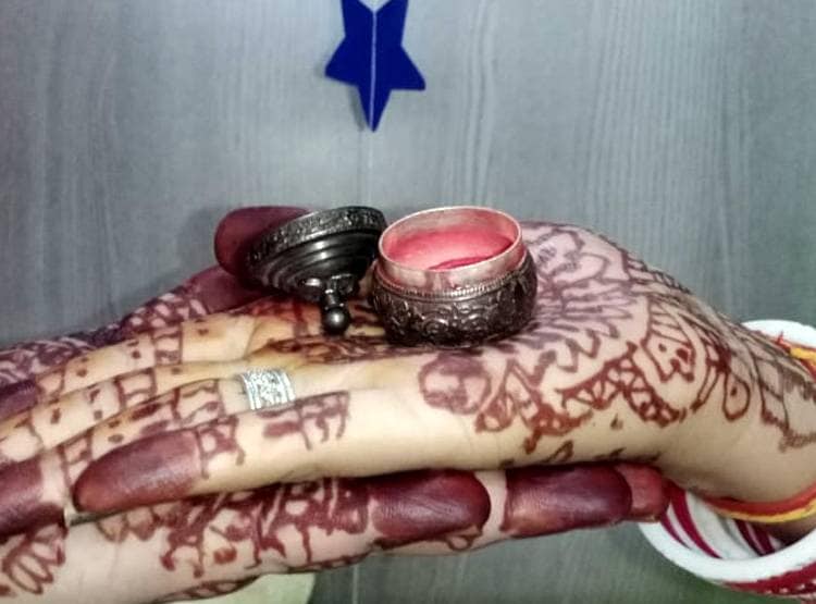 मंगेतर से मिलने गए डॉक्टर, लॉकडाउन लगा तो ससुराल में करनी पड़ी शादी