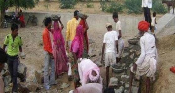 फ्लिपकार्ट पर मोबाइल की बिक्री रुकी, सरकार ने कहा- बस इन 17 सेवाओं पर छूट