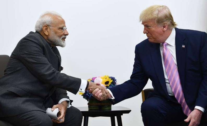 हथियार खरीदने में US-चीन से भारत पीछे नहीं, लेकिन 'हेल्थ' बजट में कमजोर!