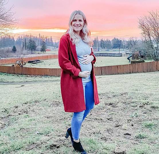 कोरोना: कोमा में महिला की डिलिवरी, 6 दिन बाद पता चला- बेटी हुई