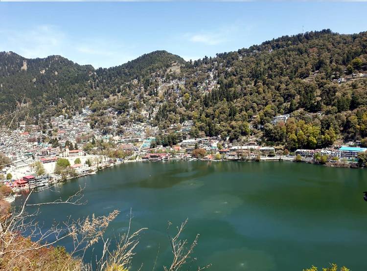 लॉकडाउन ने बदला नैनीताल की झील का हाल, 3 गुना पारदर्शी हुआ पानी