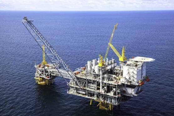 अपने ही तेल में आग लगाने की क्यों सोच रहा है रूस?