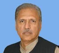 पाकिस्तान के राष्ट्रपति ने पहना मास्क तो हुआ विवाद, देनी पड़ी सफाई