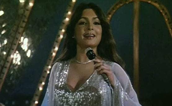 प्यार और बीमारी के मायाजाल में फंसीं इस बोल्ड एक्ट्रेस का अंत रहा बेहद दुखद