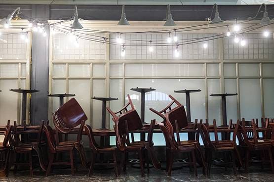 कोरोना: बंद रेस्त्रां में घुसकर कई दिन तक रहा, लाखों का खा-पी गया शख्स