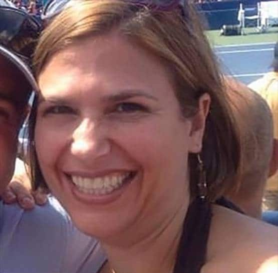 US: कोरोना मरीजों की मौत से परेशान थीं टॉप डॉक्टर, कर ली आत्महत्या