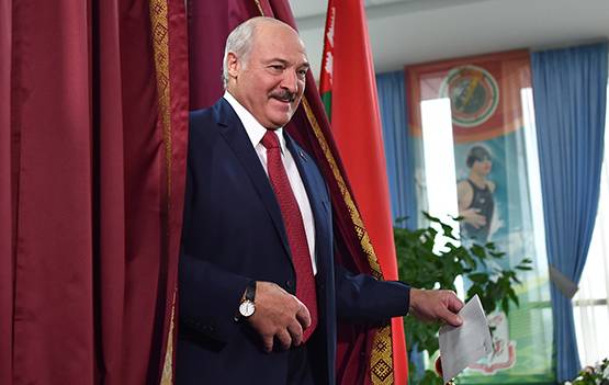 इस राष्ट्रपति ने जनता से कहा- वोडका कोरोना की दवा, कोई भी नहीं मरेगा