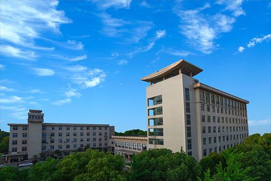 कोरोना: वुहान की संदिग्ध लैब पर खुलासा, निकला अमेरिकी कनेक्शन