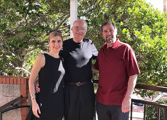 US: कोरोना मरीजों की मौत से परेशान थीं टॉप डॉक्टर, कर ली आत्महत्या