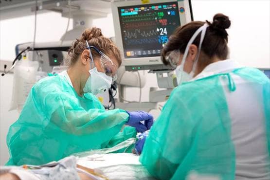 अमेरिकी पत्रकार ने बर्थडे पार्टी में 'बांटा' कोरोना, 4 संक्रमित, 3 की मौत