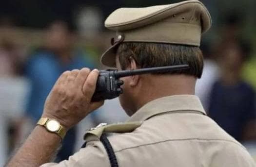 कोरोना: पास जाकर बार-बार थूक रहा था युवक, लोगों ने कर दी पिटाई