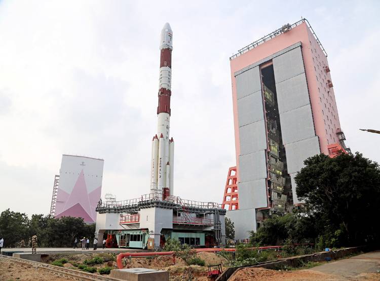 कोरोना ने रोका गगनयान मिशन, रूस में एस्ट्रोनॉट्स की ट्रेनिंग थमी