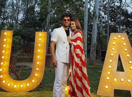 लॉकडाउन में ऐसे समय बिता रहे हैं लवबर्ड्स पुलक‍ित-कृति, शेयर की फोटो