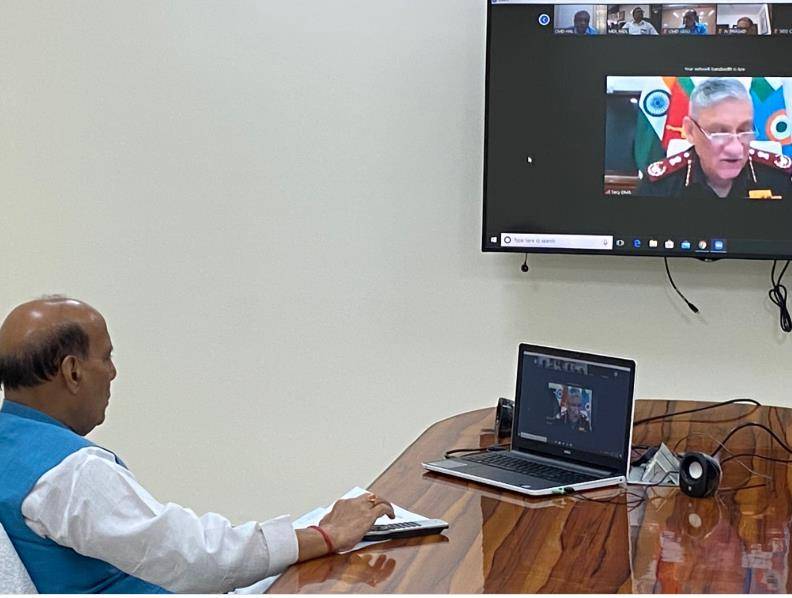 कोरोना से जंग के लिए तीनों सेनाएं तैयार, कुछ ऐसी है तैयारी