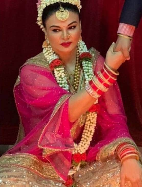 पति रितेश से दूर क्यों मुंबई में हैं राखी सावंत, ड्रामा क्वीन ने बताया