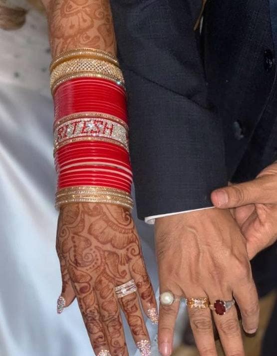 पति रितेश नहीं हितेश के नाम का राखी ने बनवाया टैटू, सवाल उठने पर दी सफाई