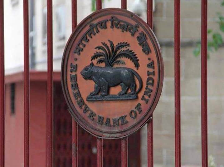 मोदी सरकार 6 महीने में 6 बार बेचेगी सोना, जानें, कब मिलेगा मौका