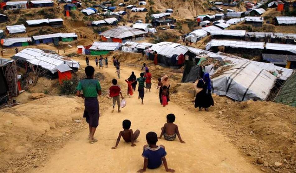दुनिया के सबसे बड़े रिफ्यूजी कैंप के लाखों शरणार्थियों को कोरोना से खतरा
