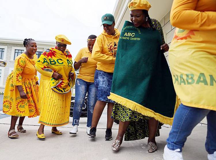 दुनिया के सिर्फ यही 9 देश हैं जहां कोरोना वायरस नहीं