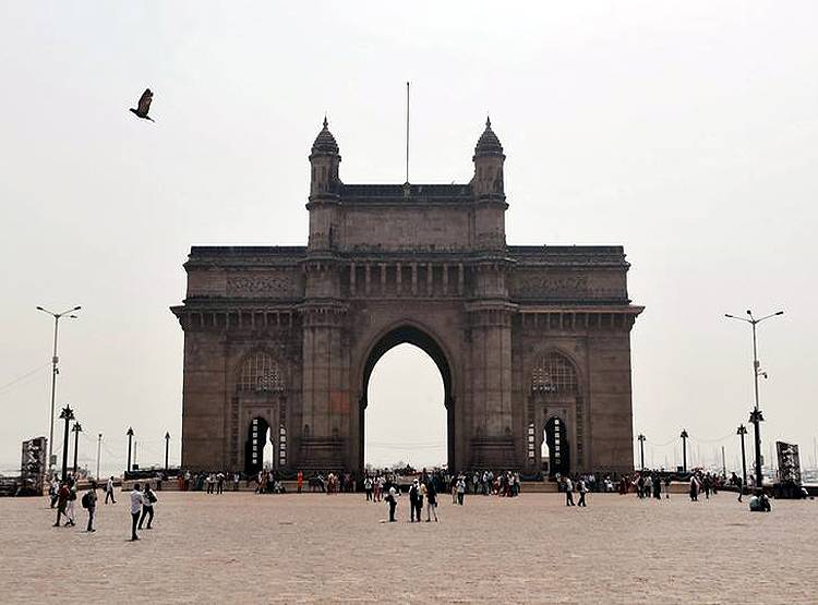 सावधान...ये हैं देश के 10 शहर जहां कोरोना ने बना लिया है अपना गढ़