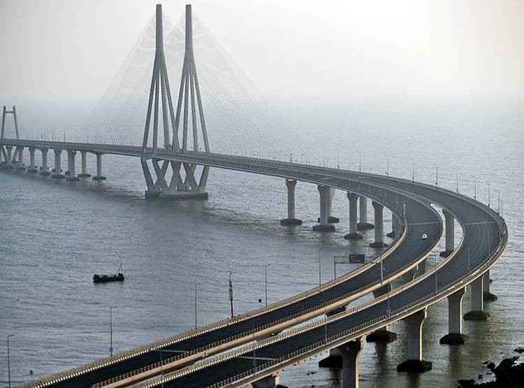 लॉकडाउन में घर से निकलने में मदद करेगा आरोग्य ऐप, यूं मिलेगी हरी झंडी