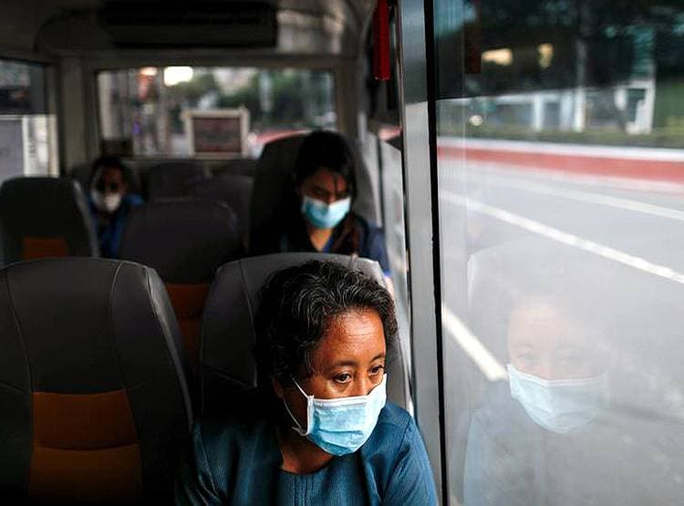 इस देश के राष्ट्रपति ने चेताया- जो लॉकडाउन तोड़े उसे गोली मार दो