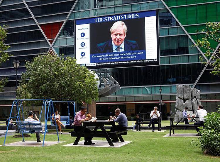 क्या भारत- PAK की वजह से इस देश में आई कोरोना की दूसरी लहर?