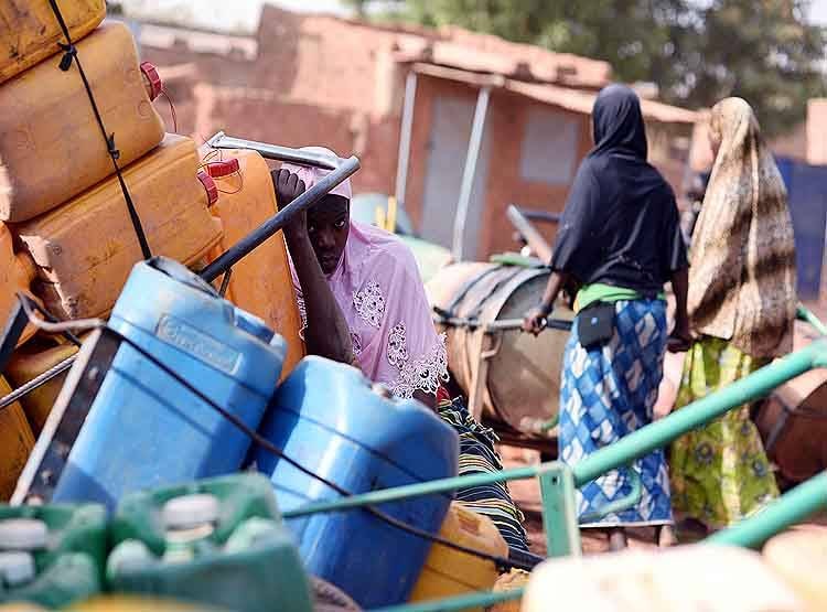 UN ने चेताया-महामारी के साथ-साथ भुखमरी भी फैलाएगा कोरोना