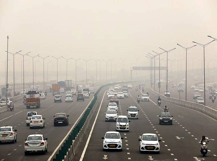 सावधान...ये हैं देश के 10 शहर जहां कोरोना ने बना लिया है अपना गढ़