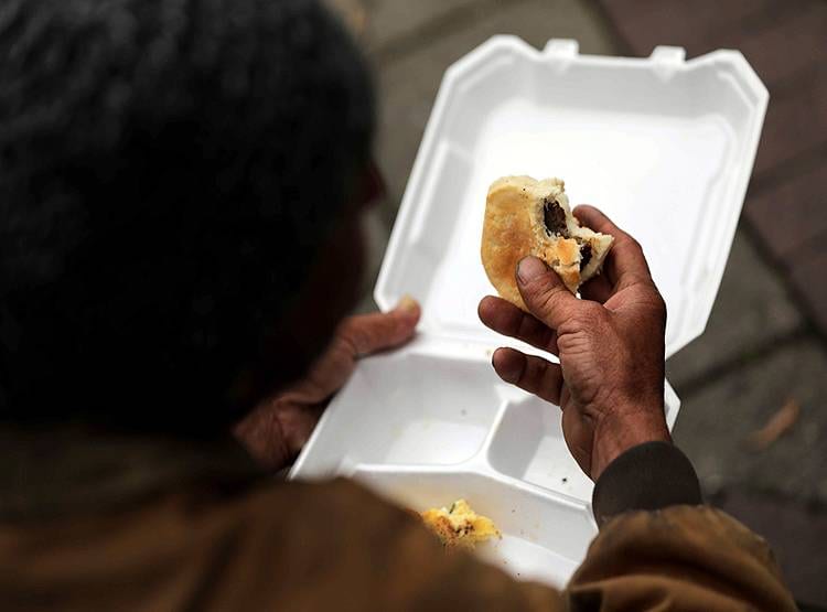 UN ने चेताया-महामारी के साथ-साथ भुखमरी भी फैलाएगा कोरोना