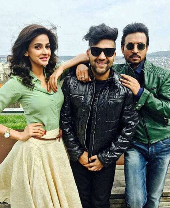 इरफान की मौत से पाक में भी दुख, सबा कमर-माहिरा ने जताया शोक