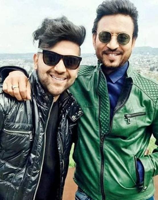 इरफान की मौत से पाक में भी दुख, सबा कमर-माहिरा ने जताया शोक